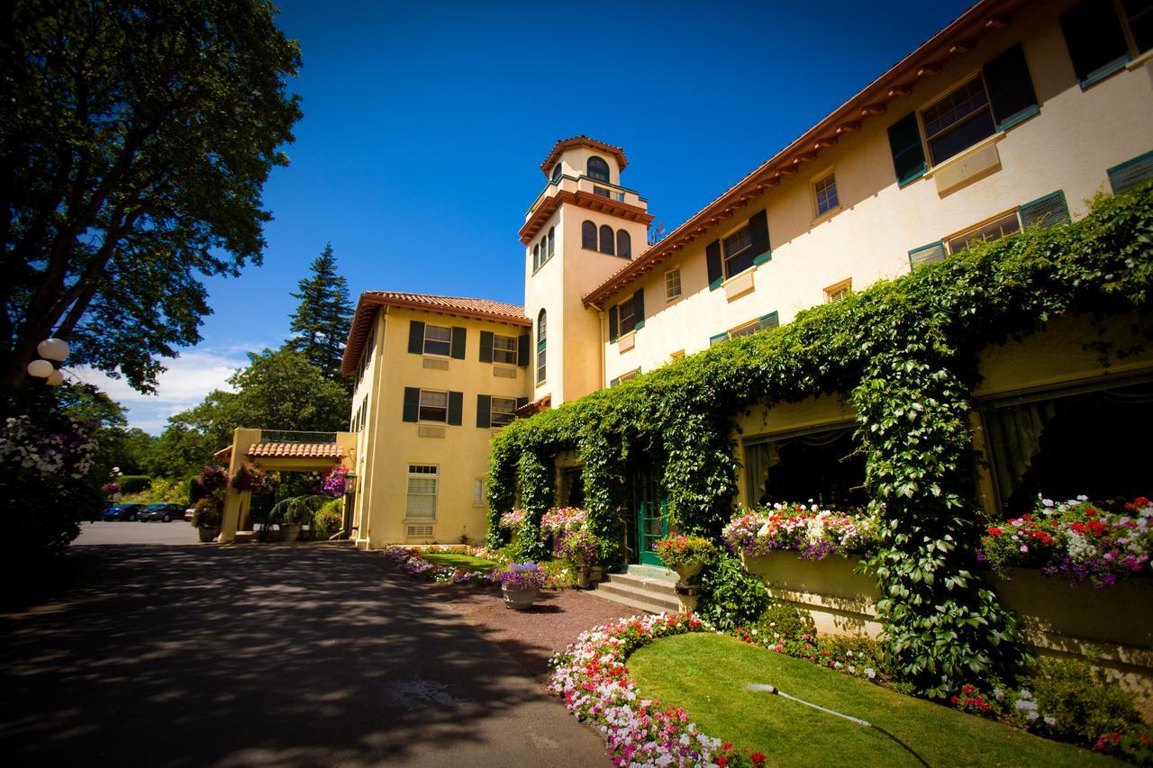 Columbia Gorge Hotel & Spa Hood River Extérieur photo